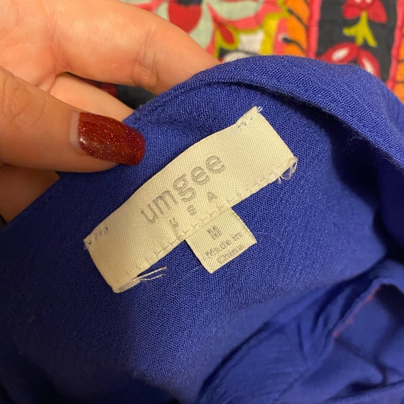 Blue shirt sleeve top with embroidered front - Picture 4 of 4